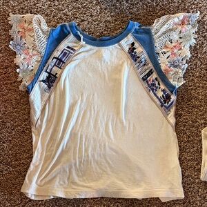 Free People Butterfly sleeve Blue and Cream Lace Sleeve Top